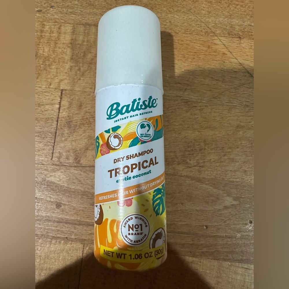 Batiste Tropical Exotic Coconut Dry Shampoo